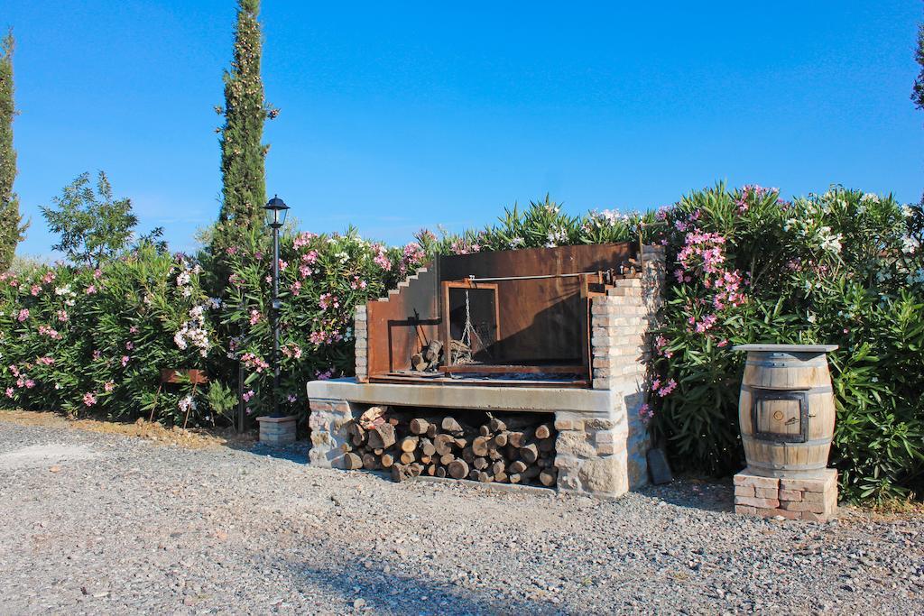 Agriturismo Ferruggini Bolgheri Exterior photo